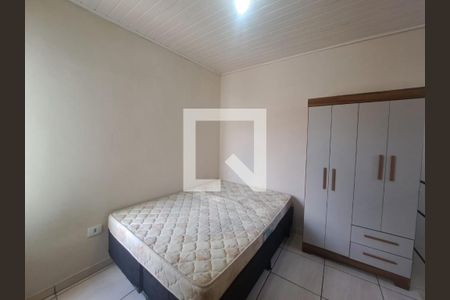 Quarto de casa para alugar com 1 quarto, 30m² em Cipava, Osasco