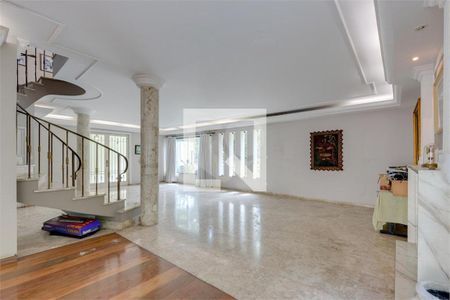 Casa à venda com 5 quartos, 472m² em Jardim Luzitania, São Paulo