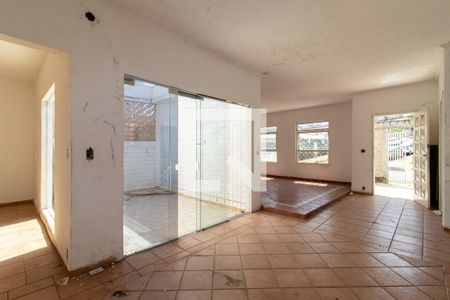 Sala de casa para alugar com 2 quartos, 240m² em Jardim Sao Rafael, Campinas