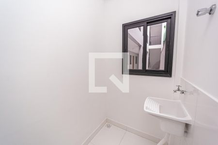 Cozinha e Área de Serviço de apartamento para alugar com 2 quartos, 48m² em Vila Sao Geraldo, São Paulo