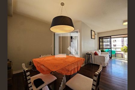 sala de apartamento para alugar com 4 quartos, 136m² em Candeal, Salvador