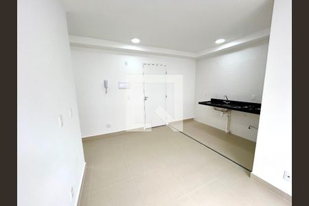 Sala de apartamento para alugar com 2 quartos, 43m² em Bonsucesso, Guarulhos