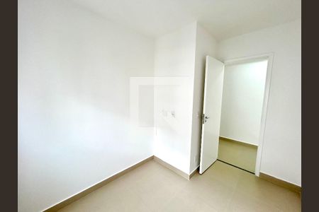 Quarto 1 de apartamento para alugar com 2 quartos, 43m² em Bonsucesso, Guarulhos