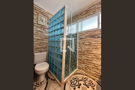 Banheiro de apartamento para alugar com 3 quartos, 120m² em Vila Lidia, Campinas