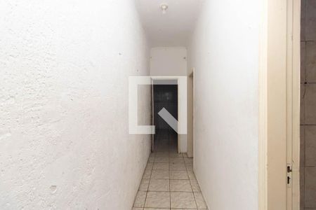 Corredor dos Quartos de casa para alugar com 2 quartos, 300m² em Vila Nova Mazzei, São Paulo