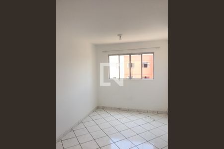 Sala de apartamento à venda com 2 quartos, 125m² em Parque Pinheiros, Taboão da Serra