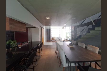 Casa de Condomínio para alugar com 4 quartos, 325m² em Jardim Residencial Suzano, Suzano