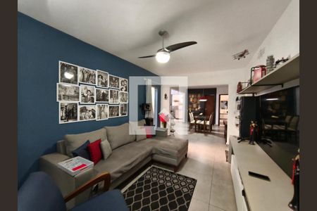 Sala de TV de casa à venda com 4 quartos, 160m² em São Bernardo, Campinas