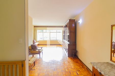 Sala de casa para alugar com 3 quartos, 150m² em Vila Marari, São Paulo