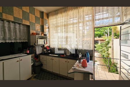 Casa para alugar com 4 quartos, 359m² em Santa Gertrudes, Jundiaí