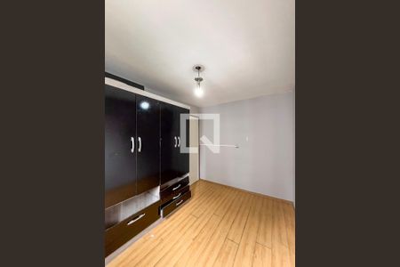 Quarto 1 de apartamento para alugar com 2 quartos, 58m² em Parque Bristol, São Paulo