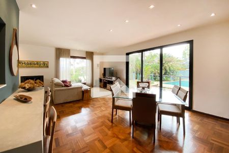 Sala de Jantar de casa de condomínio à venda com 3 quartos, 450m² em Estância Serrana, Nova Lima