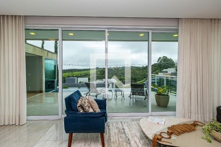 Sala 1 de casa de condomínio para alugar com 4 quartos, 529m² em Gran Park, Vespasiano