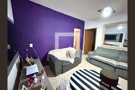 Sala Casa 1 de casa à venda com 6 quartos, 257m² em Jardim Almeida Prado, Guarulhos