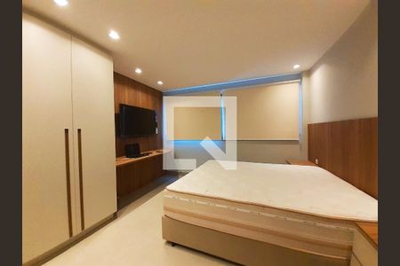 Sala/Quarto de apartamento à venda com 1 quarto, 29m² em Cidade Baixa, Porto Alegre