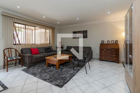 Sala de casa para alugar com 3 quartos, 180m² em Parque Maria Helena, São Paulo