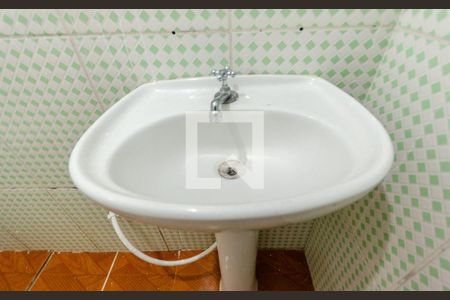 Banheiro de casa para alugar com 1 quarto, 50m² em Jardim Peri, São Paulo