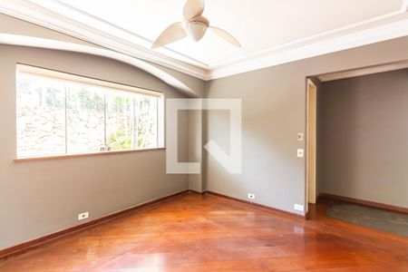 Sala de casa de condomínio para alugar com 4 quartos, 384m² em Continental, Osasco