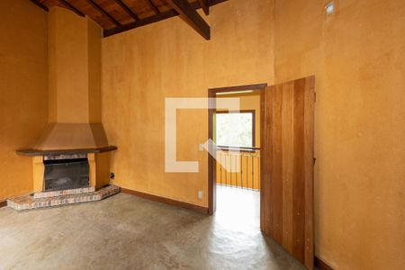 Sala com Lareira de casa de condomínio à venda com 4 quartos, 2999m² em Vila do Ouro, Nova Lima