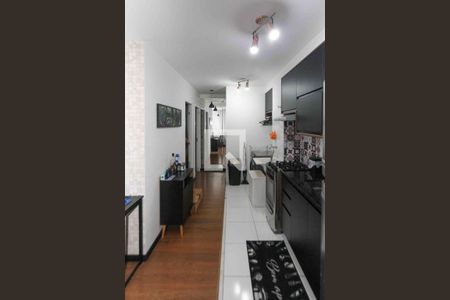 Cozinha e Área de Serviço de apartamento à venda com 2 quartos, 40m² em Vila California, São Paulo