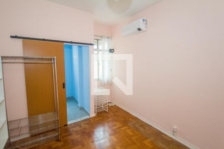 Quarto 2 de apartamento para alugar com 2 quartos, 85m² em Jacarepaguá, Rio de Janeiro