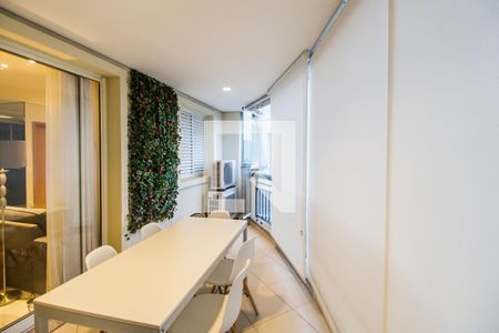 Varanda de apartamento para alugar com 3 quartos, 126m² em Residencial Tambore Iii, Santana de Parnaíba