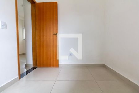 Quarto 1 de apartamento para alugar com 2 quartos, 40m² em Jardim Nordeste, São Paulo