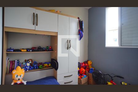 Quarto 1 de apartamento para alugar com 2 quartos, 48m² em Restinga, Porto Alegre