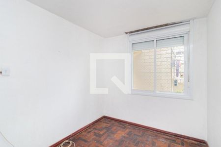 Quarto 1 de apartamento para alugar com 2 quartos, 43m² em Santo Antônio, Porto Alegre