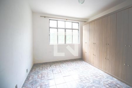 Quarto 1 de casa para alugar com 2 quartos, 175m² em Vila da Penha, Rio de Janeiro
