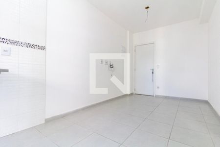 Sala e Cozinha de apartamento para alugar com 2 quartos, 37m² em Artur Alvim, São Paulo