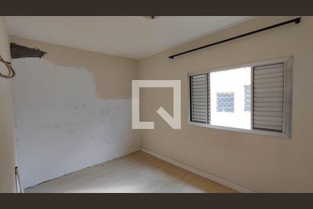 Quarto 2 de apartamento para alugar com 2 quartos, 51m² em Parque Sao Francisco, Ferraz de Vasconcelos