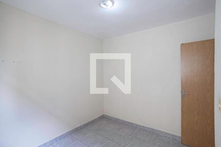 Quarto 2 de apartamento para alugar com 2 quartos, 45m² em Juliana, Belo Horizonte