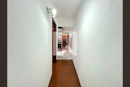 Corredor de casa à venda com 3 quartos, 150m² em Jardim do Papai, Guarulhos