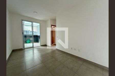 sala de apartamento para alugar com 2 quartos, 67m² em Eldorado, Contagem