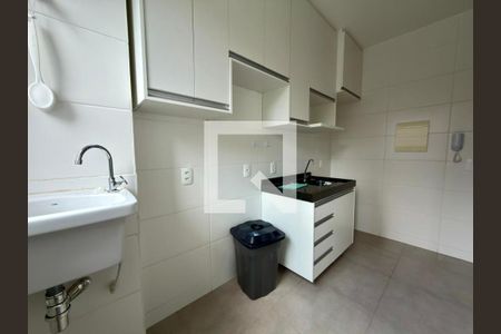 Cozinha e Área de Serviço de apartamento para alugar com 2 quartos, 67m² em Eldorado, Contagem