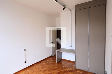 Quarto 1 de apartamento à venda com 2 quartos, 60m² em Funcionários, Belo Horizonte