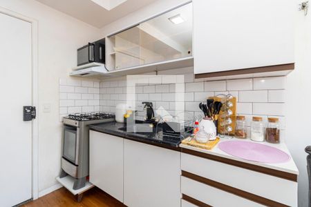 Sala/Cozinha de apartamento à venda com 1 quarto, 29m² em Parque Vitoria, São Paulo