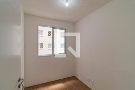 Quarto 1 de apartamento à venda com 2 quartos, 34m² em Parque Industrial Tomas Edson, São Paulo