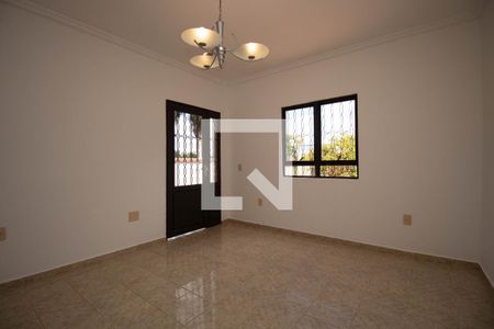 Sala de casa de condomínio para alugar com 4 quartos, 400m² em Sobradinho, Brasília