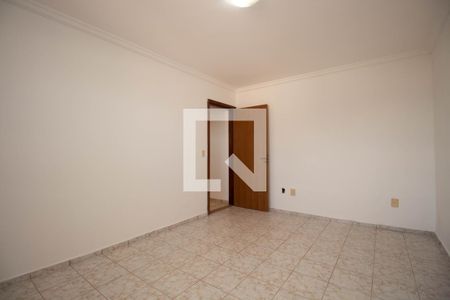 Quarto de casa de condomínio para alugar com 4 quartos, 400m² em Sobradinho, Brasília