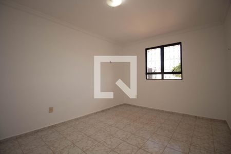 Quarto de casa de condomínio para alugar com 4 quartos, 400m² em Sobradinho, Brasília