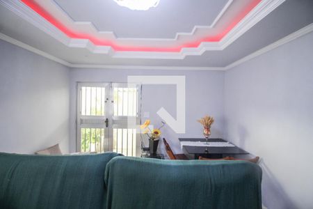 Sala de casa para alugar com 2 quartos, 75m² em Chatuba, Mesquita