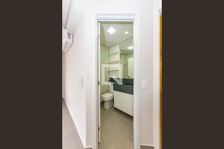 Lavabo de apartamento para alugar com 2 quartos, 70m² em Gutierrez, Belo Horizonte