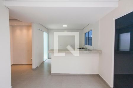 Sala de casa de condomínio para alugar com 3 quartos, 80m² em Granja Marileusa, Uberlândia