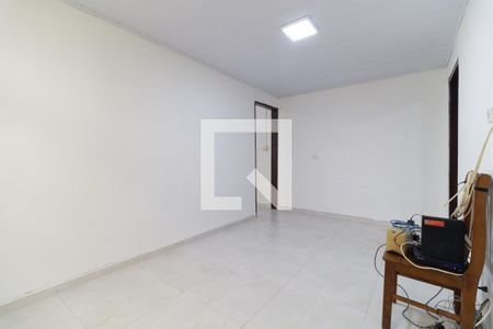 Sala de casa à venda com 3 quartos, 120m² em Vila Caraguata, São Paulo