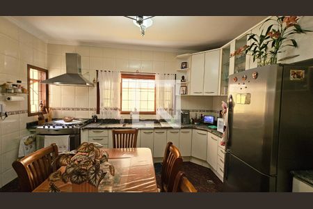 Casa à venda com 3 quartos, 250m² em Vila Bela Ii, Jundiaí