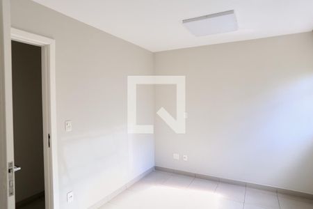 Suíte de apartamento para alugar com 2 quartos, 95m² em Lourdes, Belo Horizonte