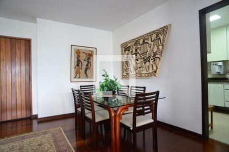 Sala de apartamento para alugar com 3 quartos, 139m² em Barra da Tijuca, Rio de Janeiro
