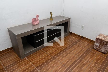 Sala de casa para alugar com 2 quartos, 90m² em Cosmos, Rio de Janeiro